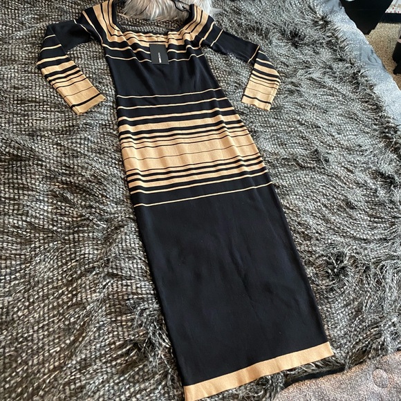 Sweater dress - Picture 2 of 3